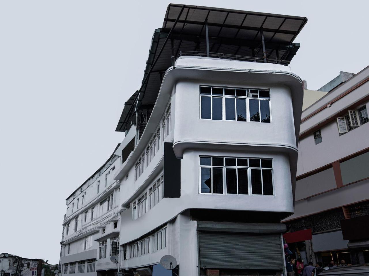 Hotel Indiana Shillong Extérieur photo