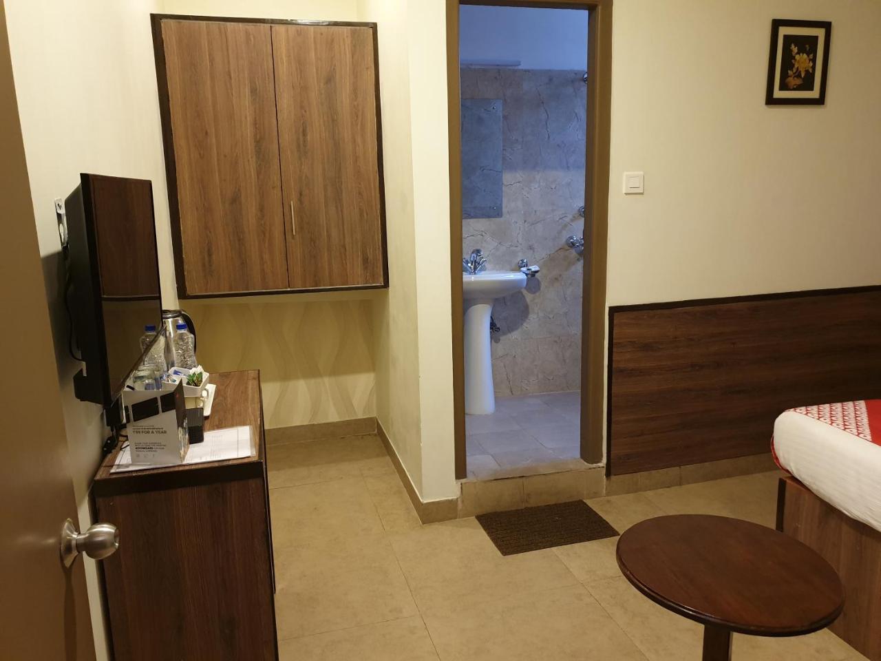 Hotel Indiana Shillong Extérieur photo