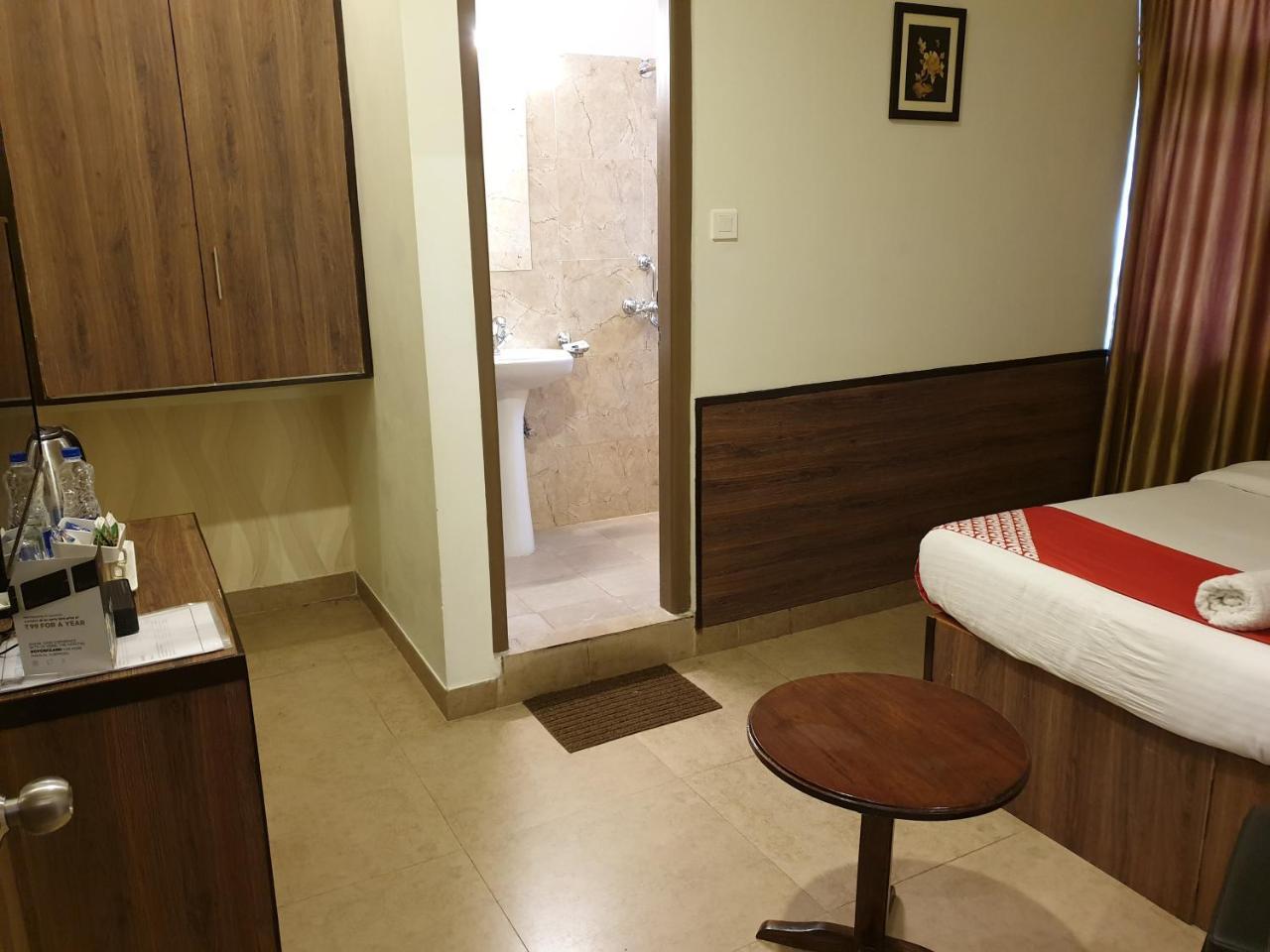 Hotel Indiana Shillong Extérieur photo